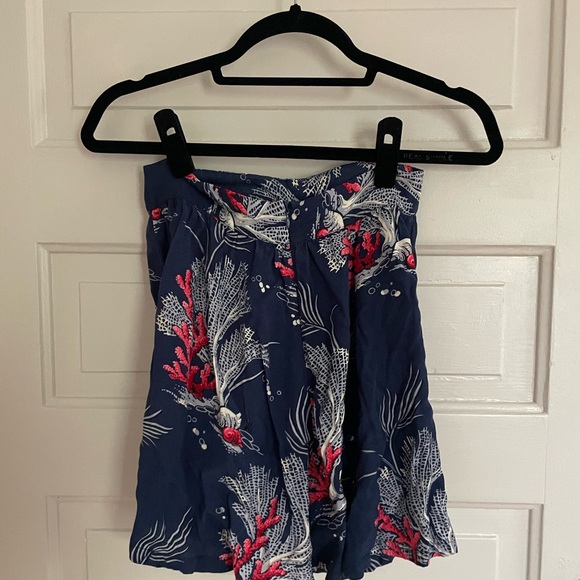 FUN CROP TOP/SHORTS SET - Picture 4 of 4